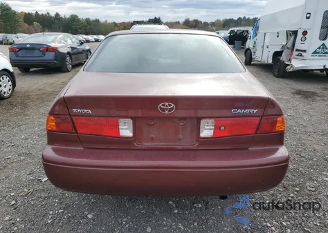 2000 Toyota Camry Ce from USA, damaged, VIN 4T1BG22K0YU666905